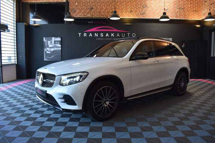 MERCEDES GLC