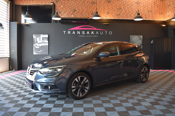 RENAULT MEGANE IV BERLINE