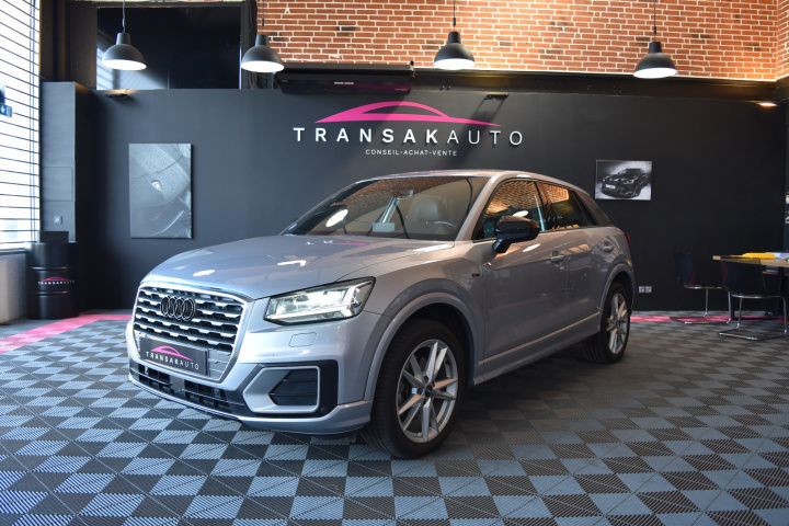 AUDI Q2