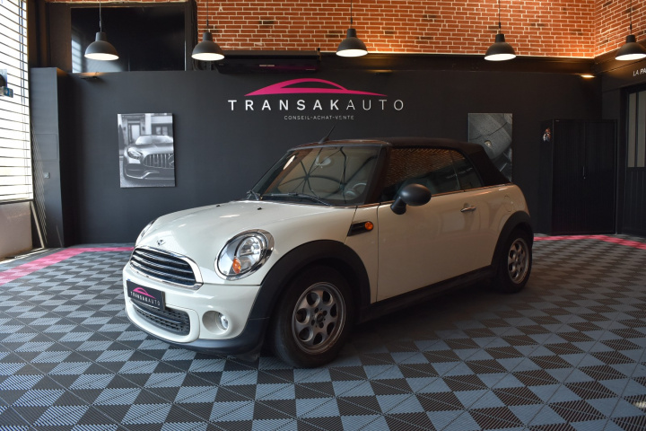 MINI   Cabriolet LCI One (R57)