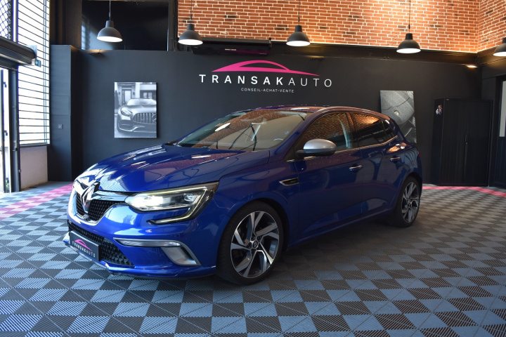RENAULT MEGANE IV BERLINE